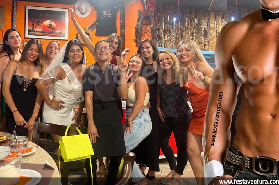 Pack-Erotico-chicas-Salou.jpg Despedida de soltera con striptease privado en Barcelona, despedida de soltera, restaurante, striptease Barcelona